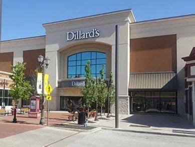 dillard's rosa town center.